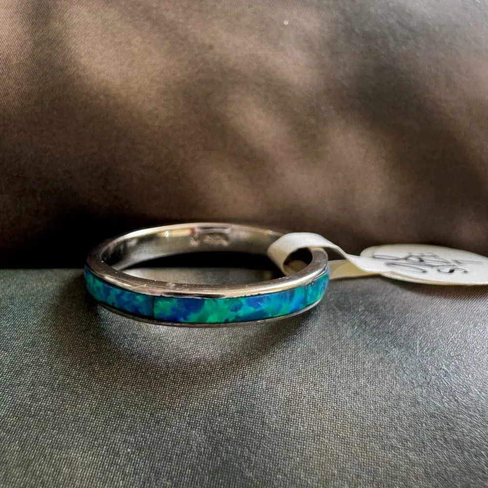 925 Sterling Silver Blue -Opal Inlay Band Ring -  Jewelry Size: 7”